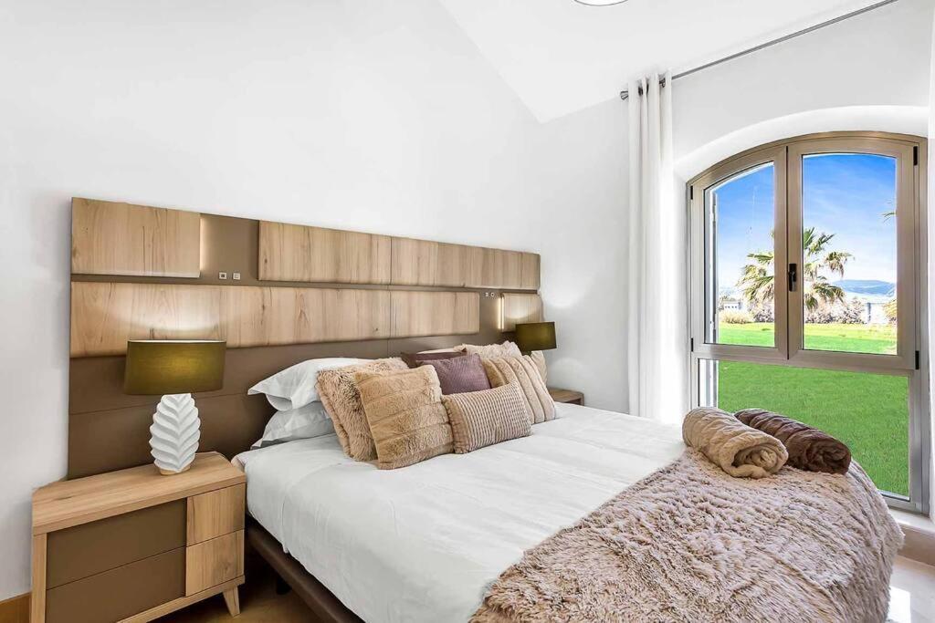 Yolo Spaces - Sotogrande Sea View Penthouse San Roque  Exterior foto